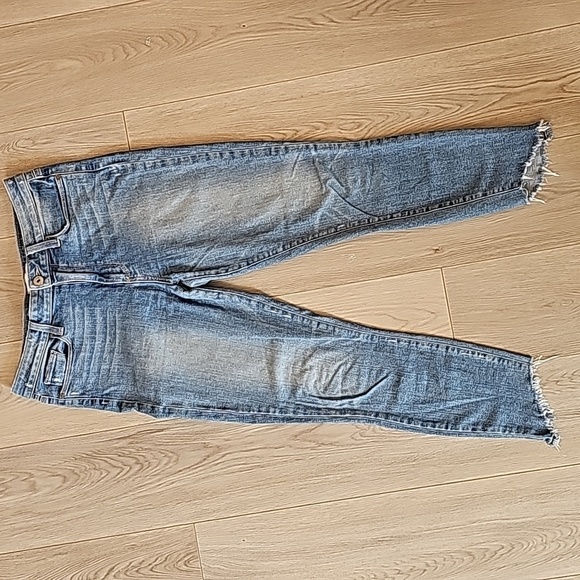 Paige Hoxton Crop with Angled Fray Hem, 29 - Picture 3 of 17